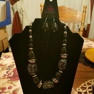 In Good Glazes Necklace